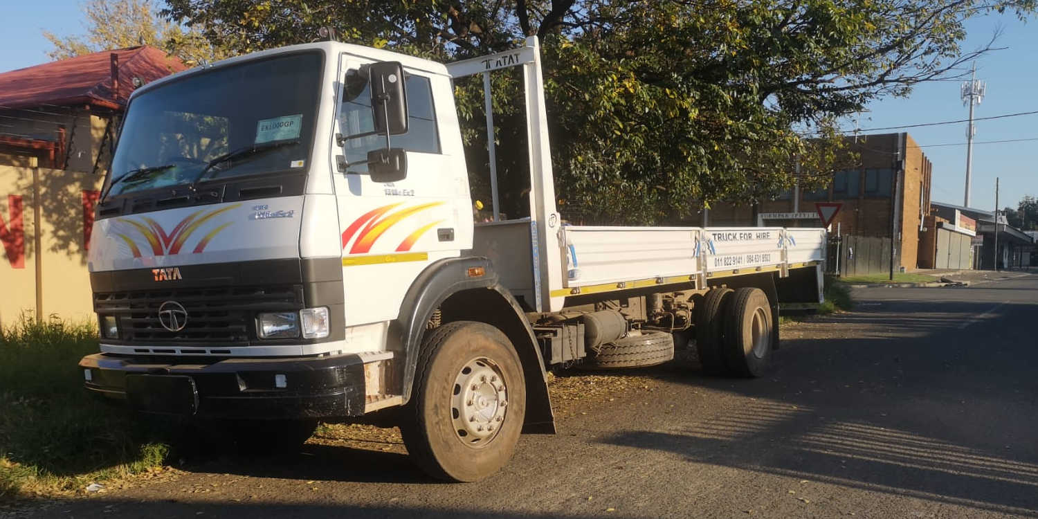 Garden refuse and rubbles removal